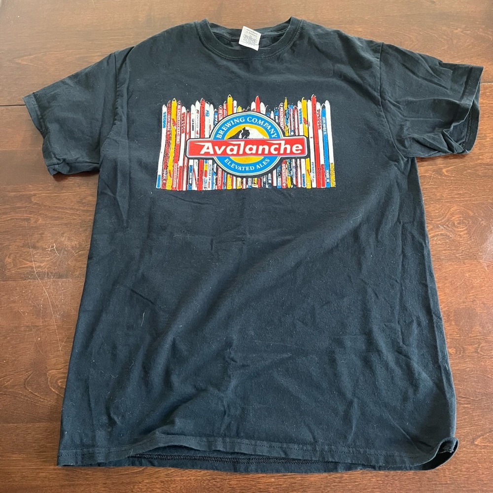 Avalanche Brewing Co Elevated Alps Graphic T-Shirt Size M